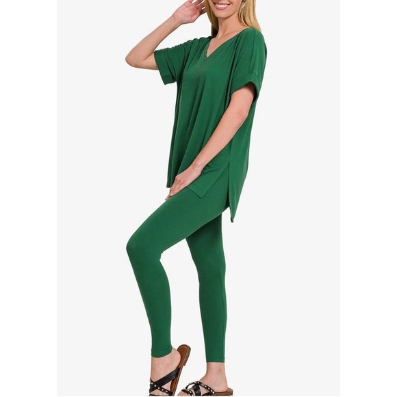 New Zenana V-Neck Tee & Leggings Set – Green – Size 1X - Picture 1 of 5